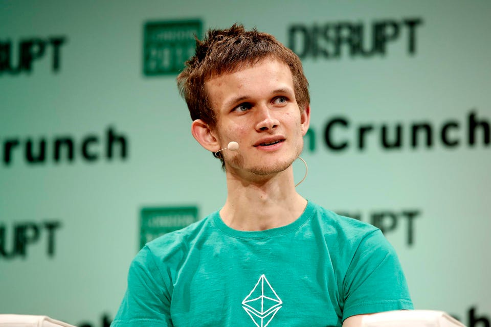 Vitalik Buterin tiết lộ thông tin về sự kiện AI và thông điệp bảo mật layer 2