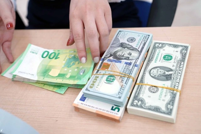 USD hôm nay 4/11/2024: Đà tăng chưa dừng lại
