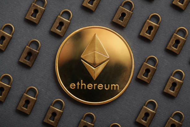 Ethereum vượt 4000 USD, staking trở thành xu hướng đầu tư dài hạn